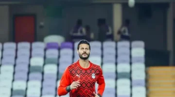 استبعاد محمد الشناوي من قائمة الأهلي لمواجهة الجيش الملكي يعود لإصابة عضلية تؤثر على جاهزيته 1